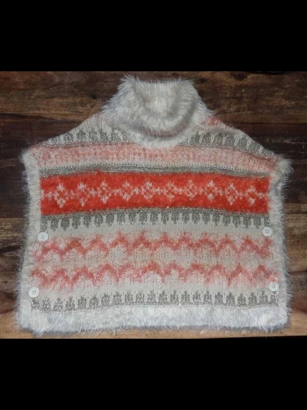 EUC M&Co Toddler Girls Eyelash Poncho Sweater Size 3-4 Years